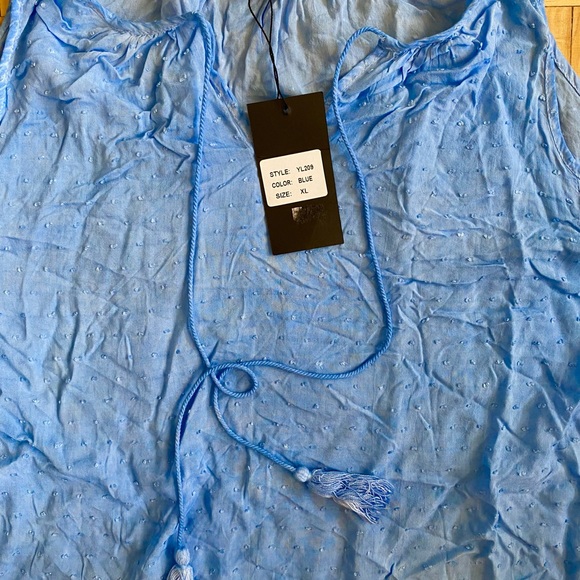 Blue Top - shoulder cut-outs - Picture 2 of 2